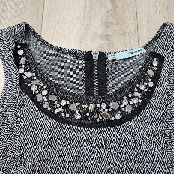 Maurices Dress, Size Small, Black/White Chevron - Picture 2 of 7